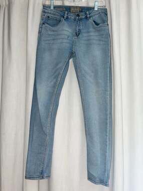 Lucky Brand Zoe Skinny Jeans Size 16